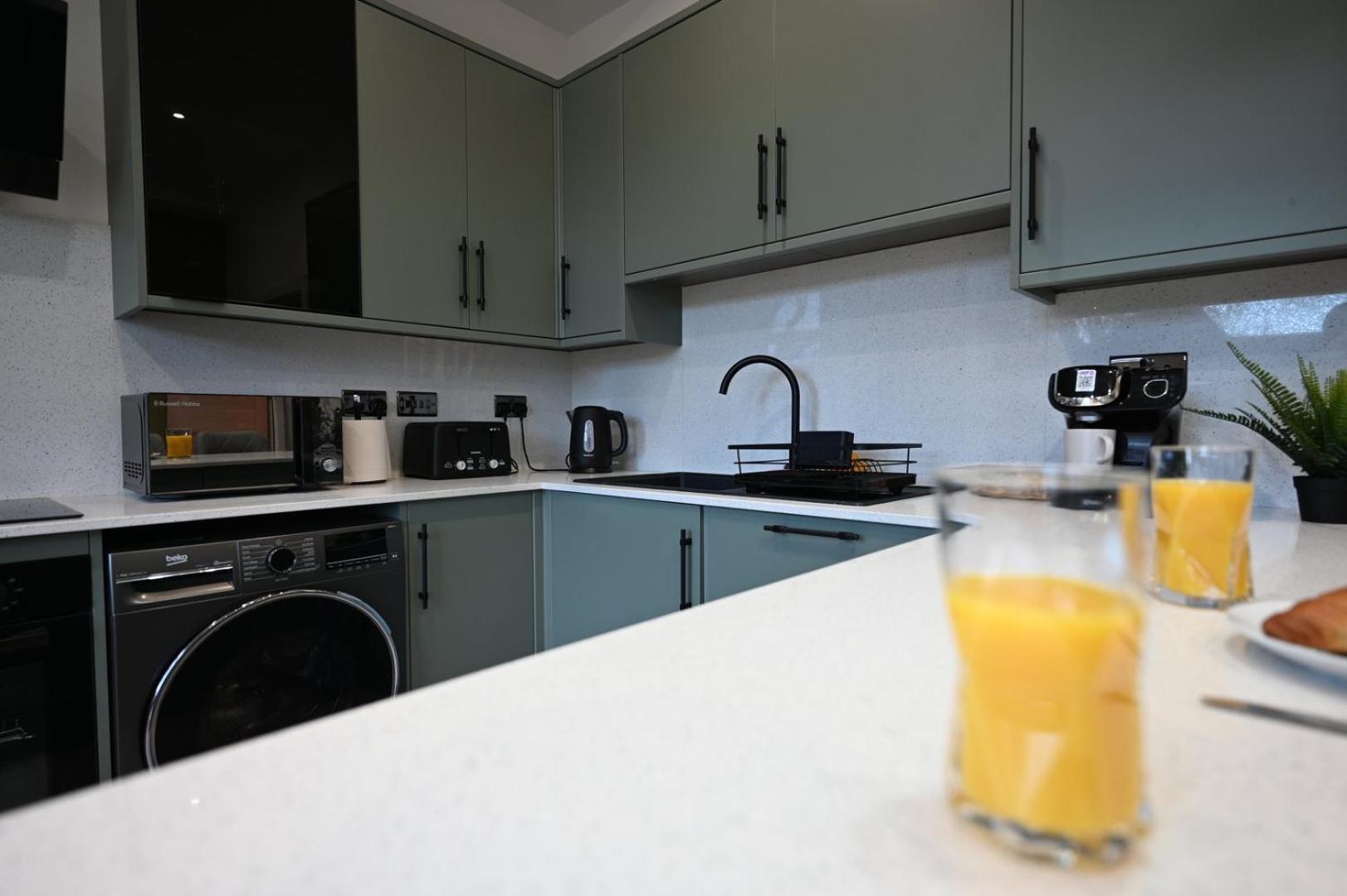 Luxury Two Bed Apartment - Cardiff City Centre Esterno foto